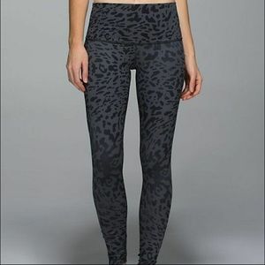 Black and grey cheetah print lululemon